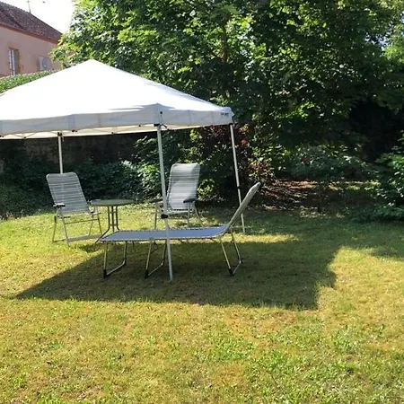 Holiday home Maison La Paroisse, Proche Des Thermes Bourbon-l'Archambault